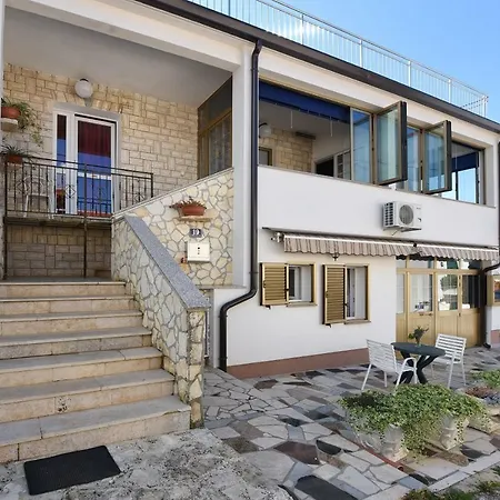 Olivetta Apartments *
