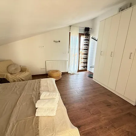 Olivetta & Apartman *
