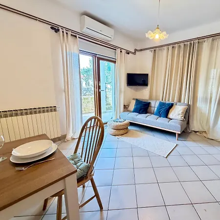 Apartman Olivetta &