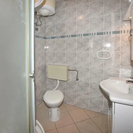 Apartment Nena Funtana