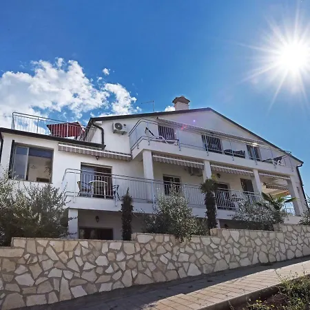 Olivetta & Apartman Funtana